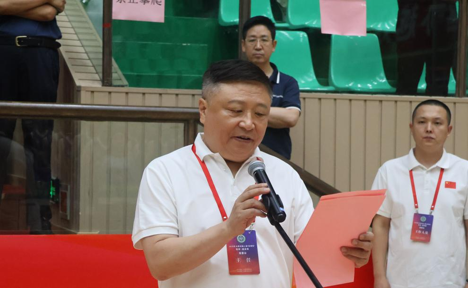 太原市第三届“医师杯”篮球邀请赛圆满闭幕,十六支白衣劲旅同场竞技,以篮球之名致敬中国医师节 图片 13